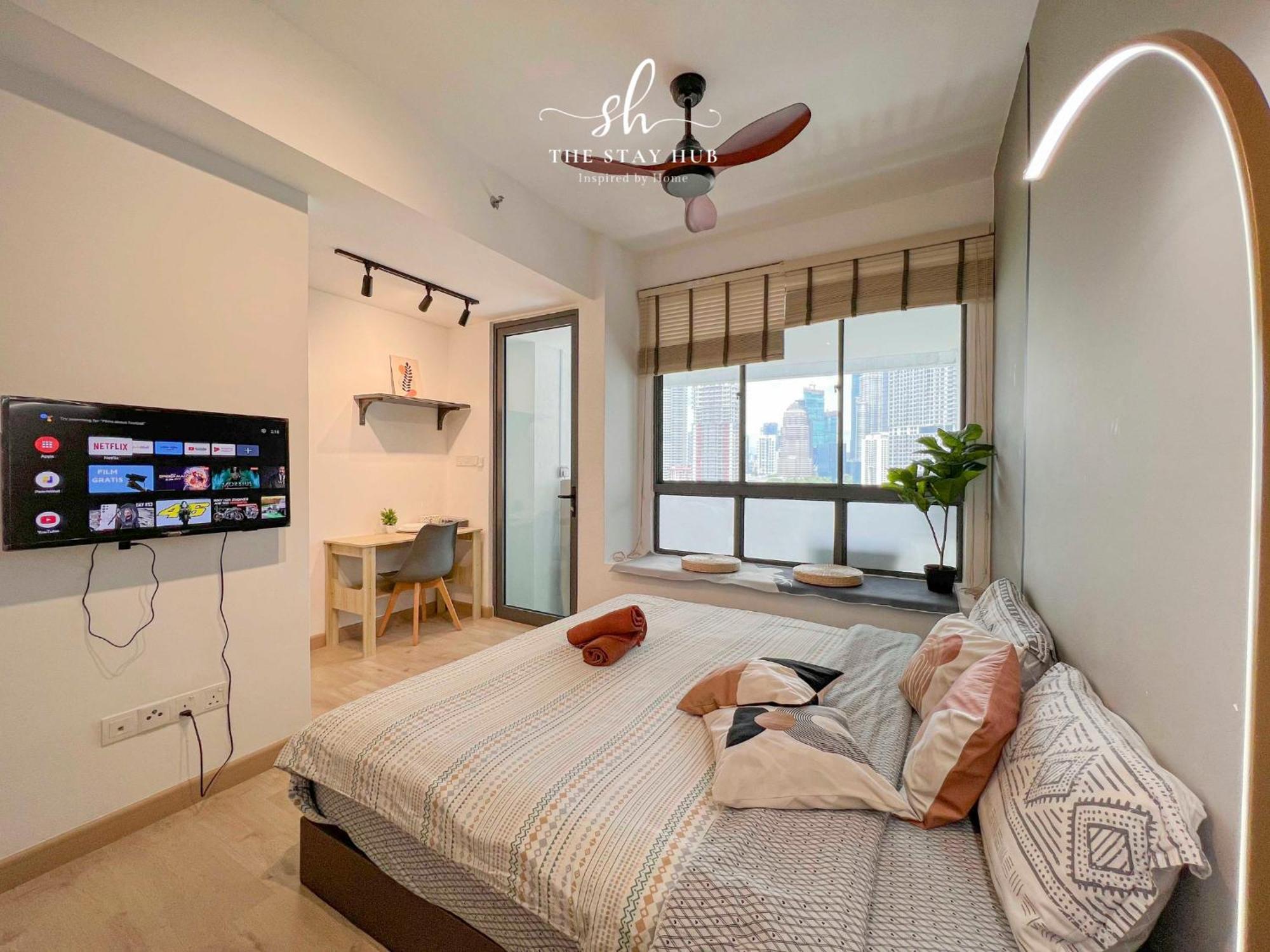The Luxe Klcc View Sky Pool Apartment Kuala Lumpur Ngoại thất bức ảnh