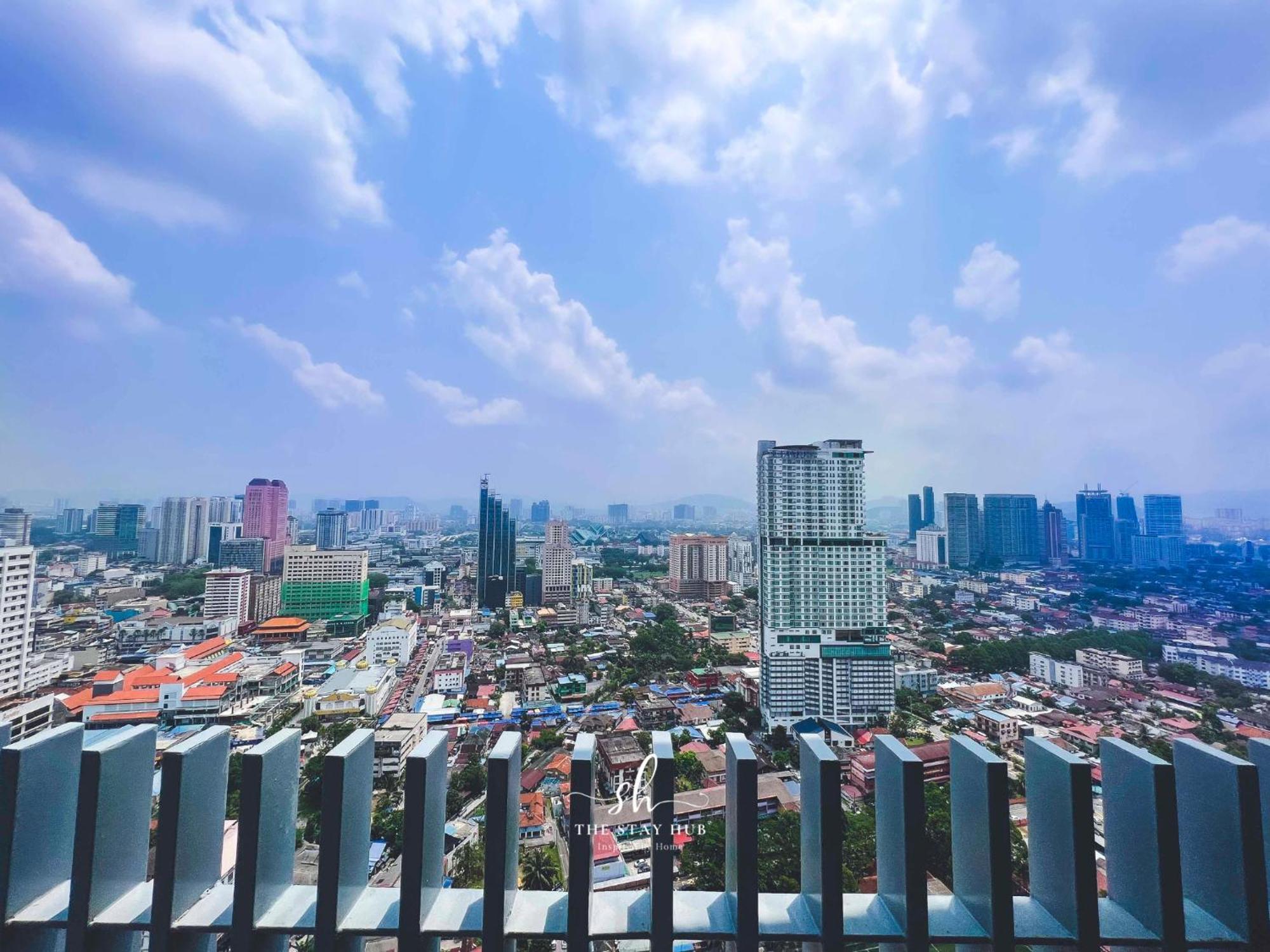 The Luxe Klcc View Sky Pool Apartment Kuala Lumpur Ngoại thất bức ảnh