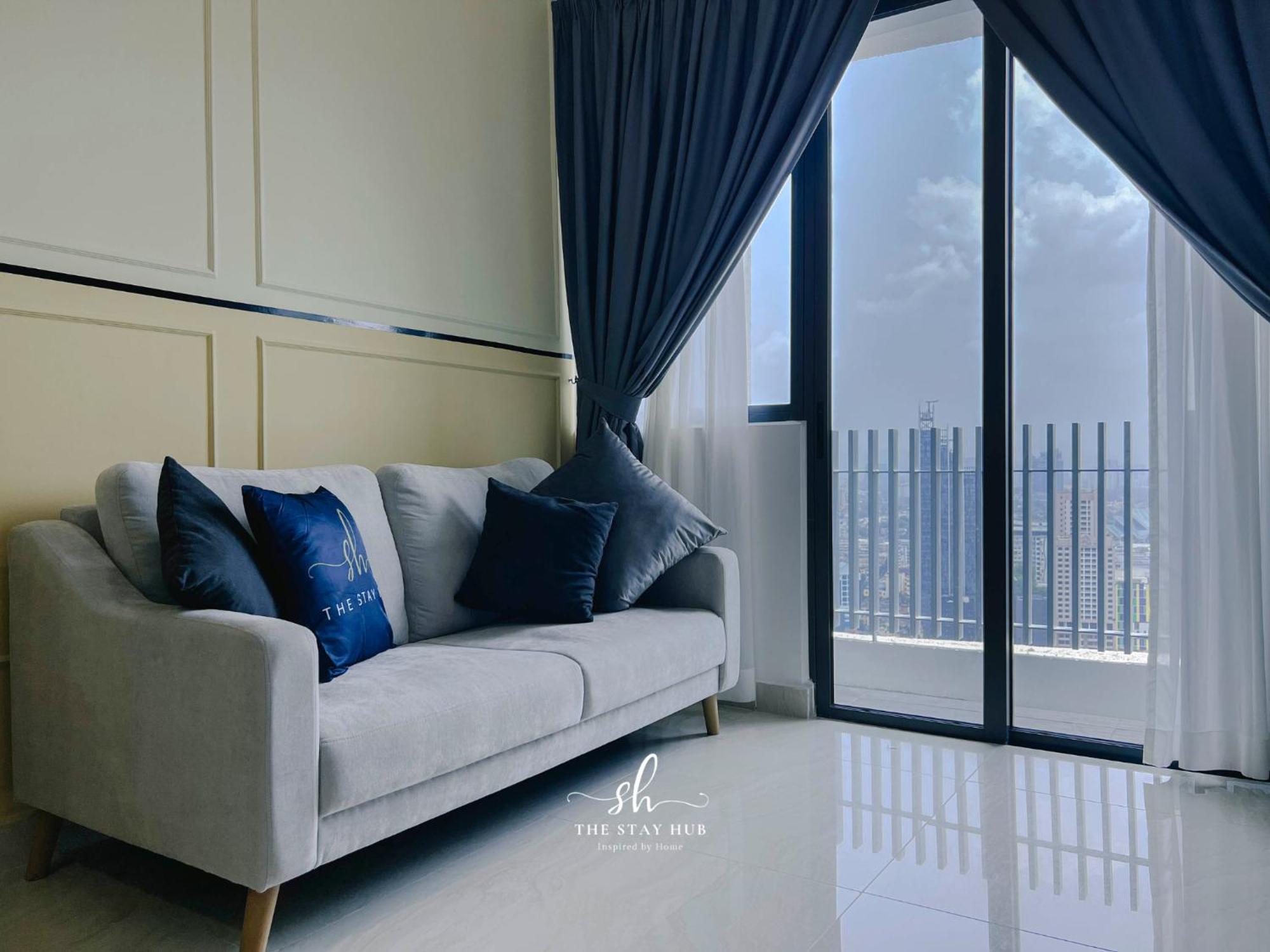The Luxe Klcc View Sky Pool Apartment Kuala Lumpur Ngoại thất bức ảnh