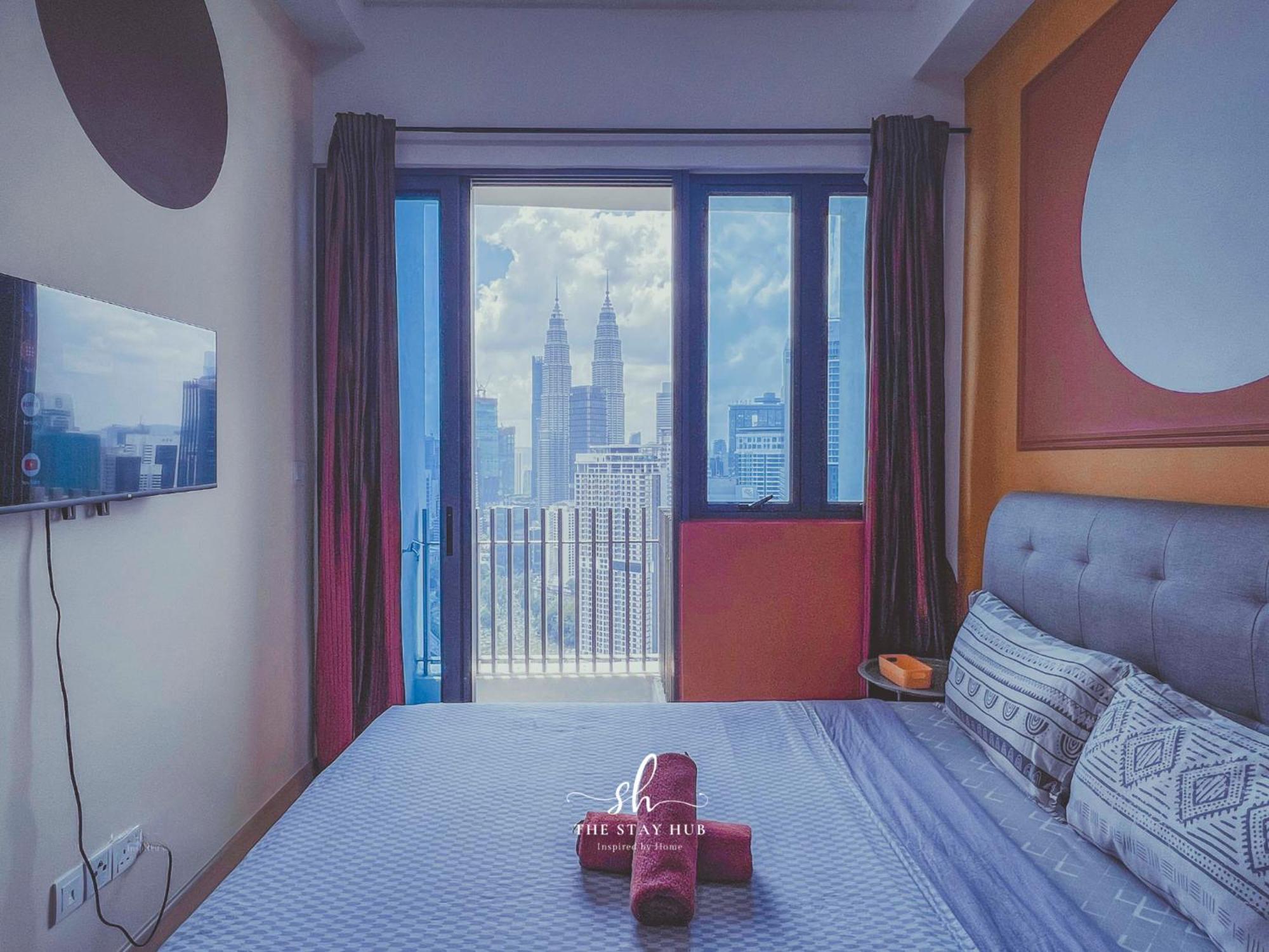 The Luxe Klcc View Sky Pool Apartment Kuala Lumpur Ngoại thất bức ảnh